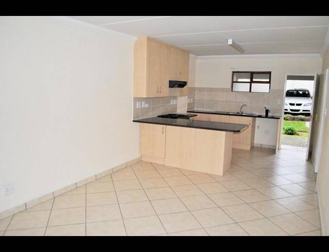 1 BEDROOM PROPERTY TO RENT IN PAULSHOF